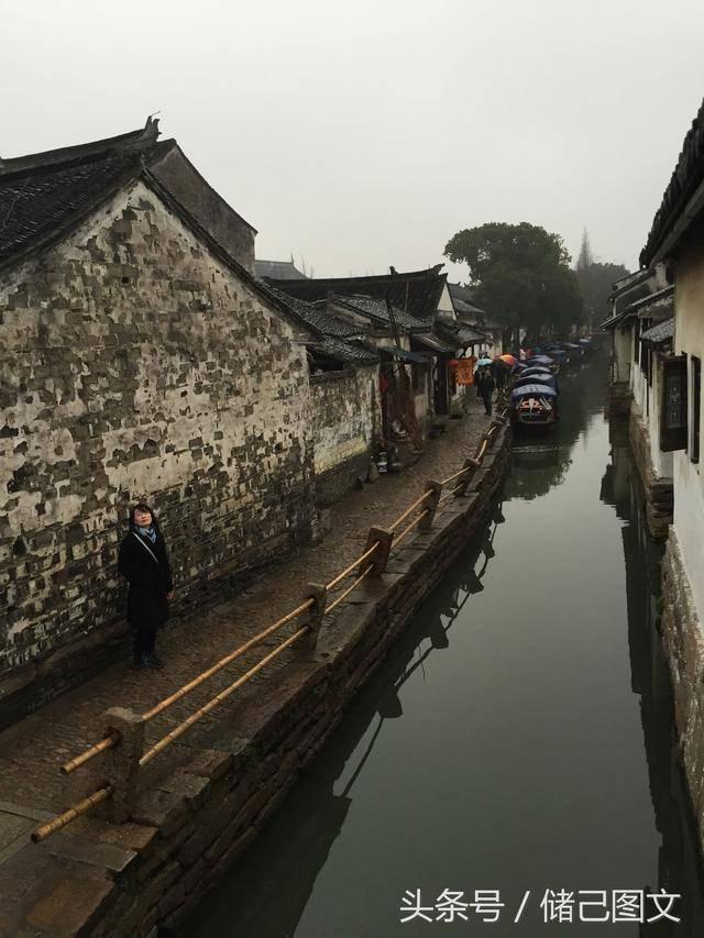 神秘的机场